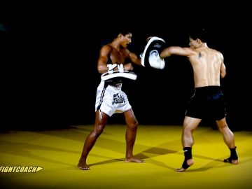 Muay Thai/MMA Combo: Jab, Cross, Hook, Leg Kick, Uppercut